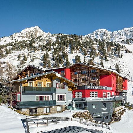 Kesselspitze Hotel & Chalet, Valamar Collection 上陶恩 外观 照片